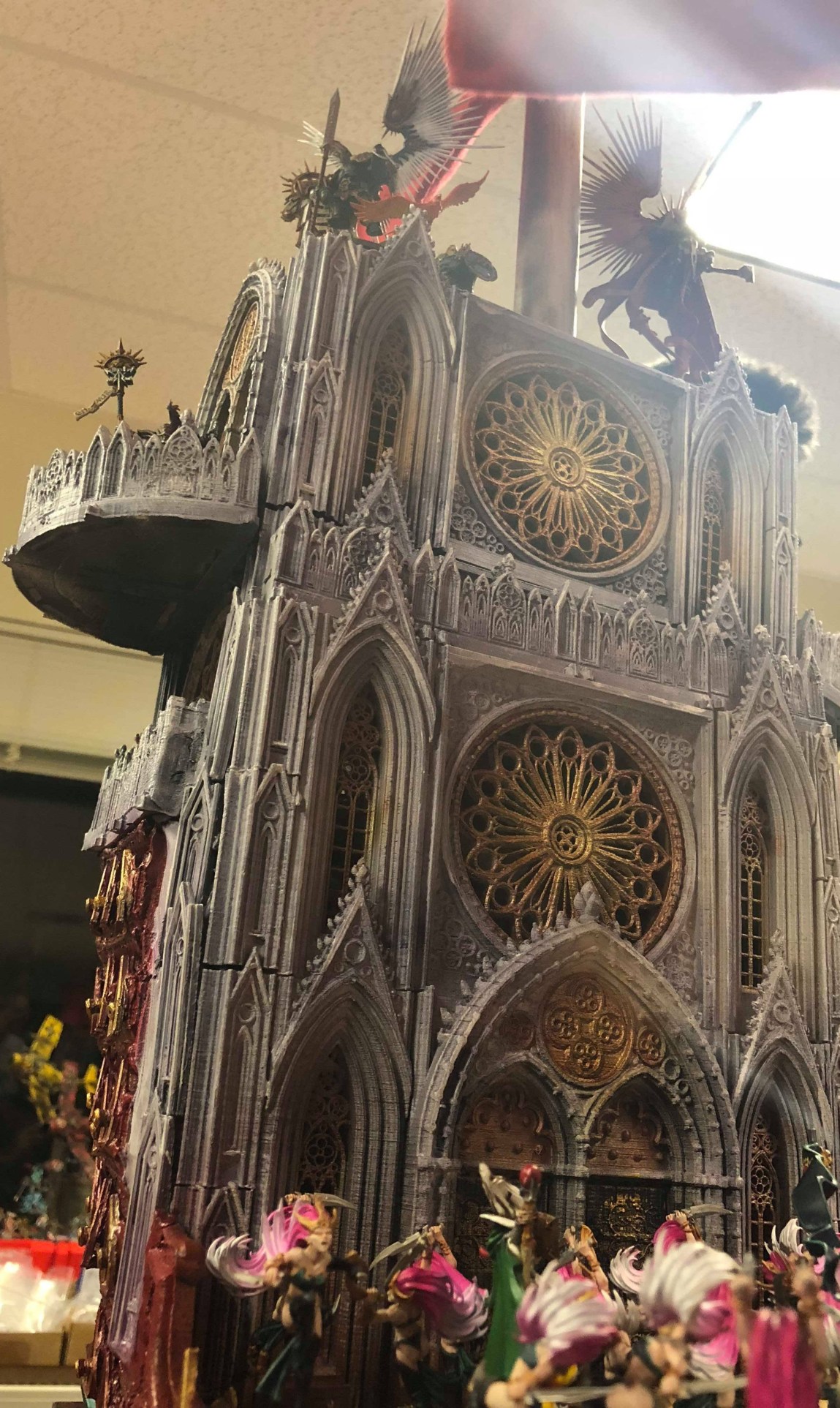 46440261_560009684427080_3650943448250318848_n